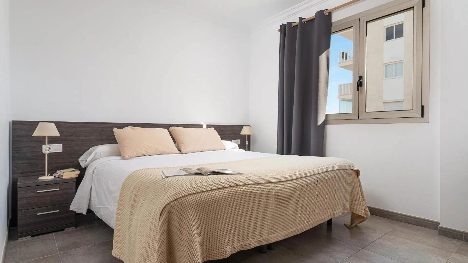 Sunset Castello Playa Apartment Can Picafort  Spain